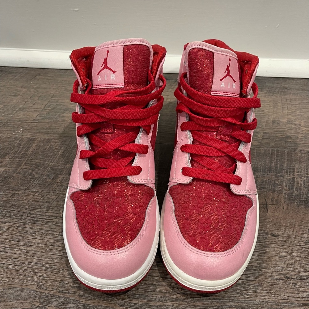 Pink/red Nike Air Jordan 1 (valentine addition) high tops